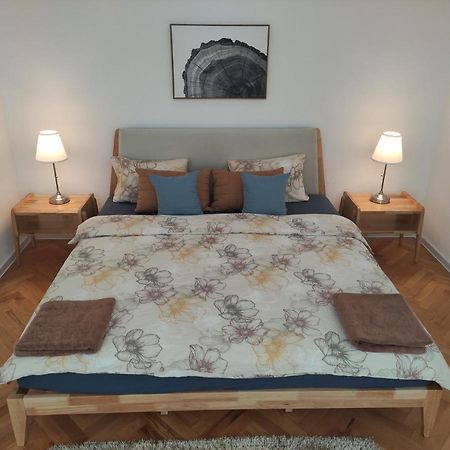 Sky Apartment Prievidza Luaran gambar