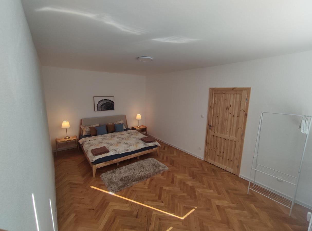 Sky Apartment Prievidza Luaran gambar